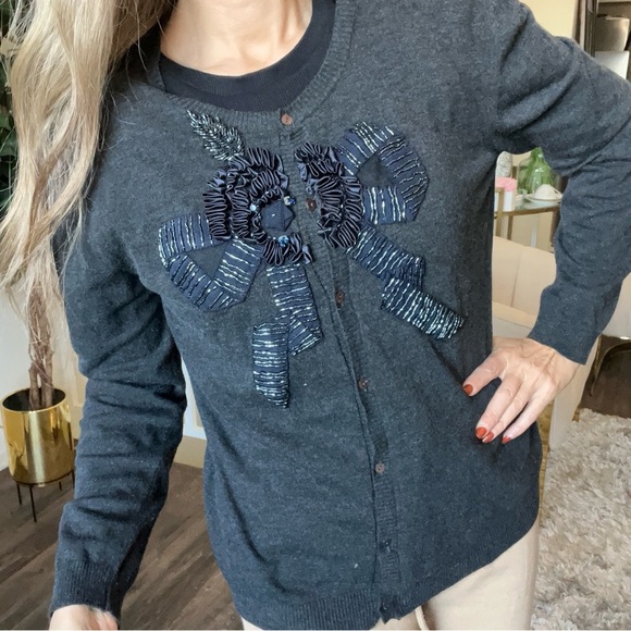 Clips Tricot Bow Beaded Button Gray Knit Cardigan Sweater Holiday Party EveningM - Picture 1 of 13